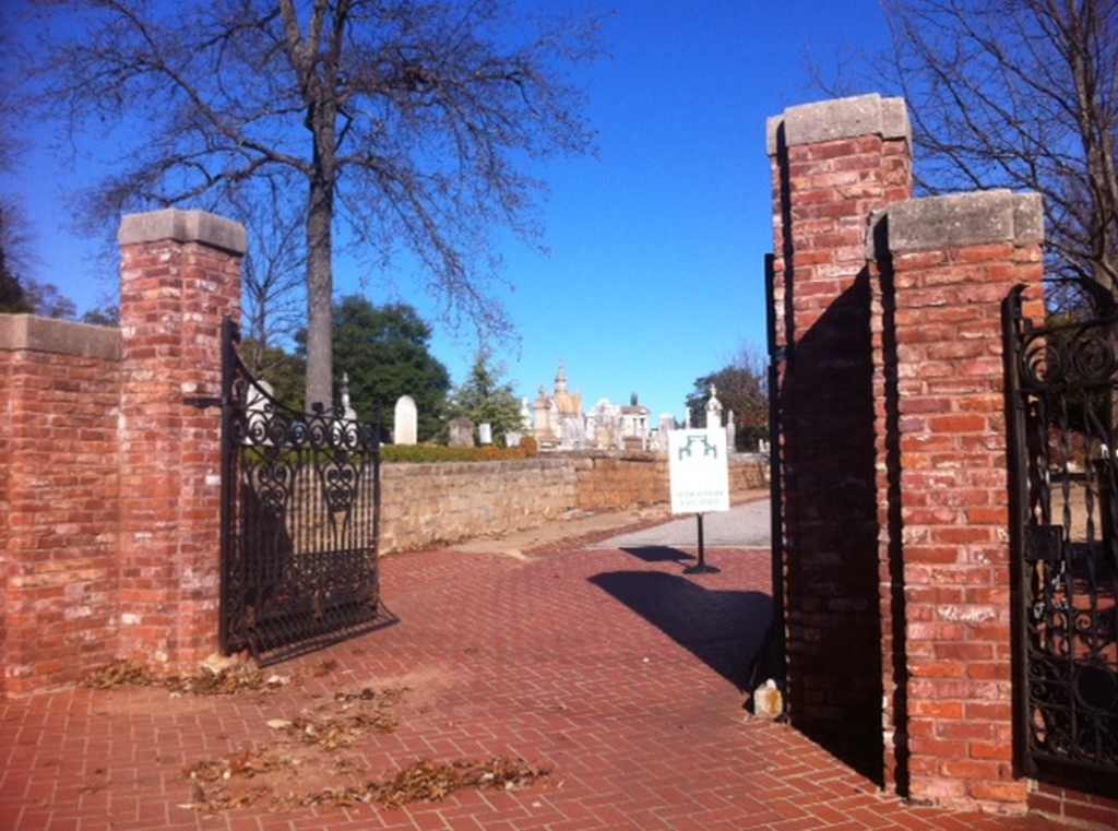 Historic Oakland Cemetery (Photo from 2011)